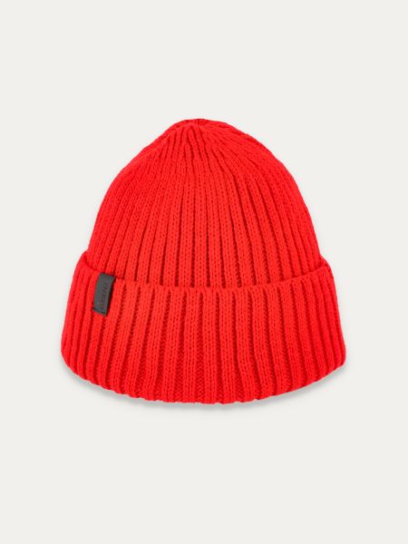 Czerwona czapka dzianinowa o delikatnym splocie warkoczowym KAI