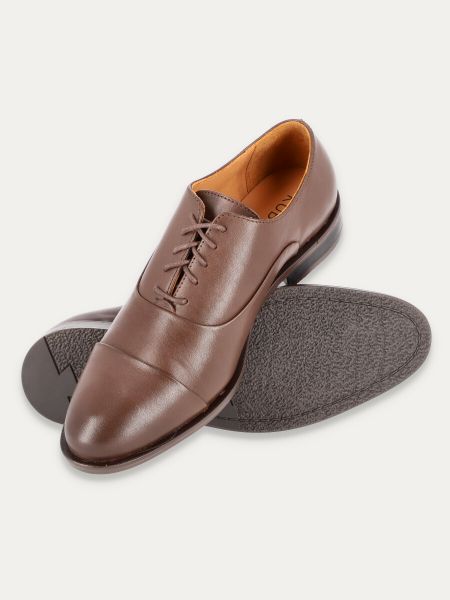 Eleganckie buty męskie Kubenz w kolorze brązowym