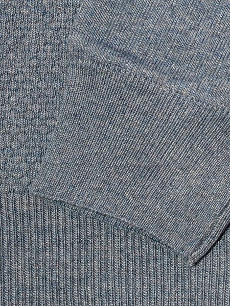Niebieski sweter z fakturalnej dzianiny z dekoltem w serek 5/JEANS